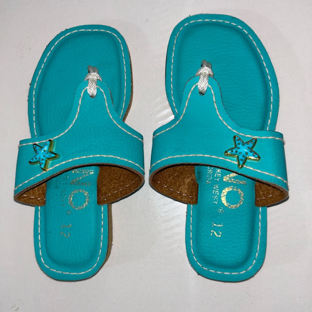 NWOB Kino Turquoise Leather Starfish Girls Sandals